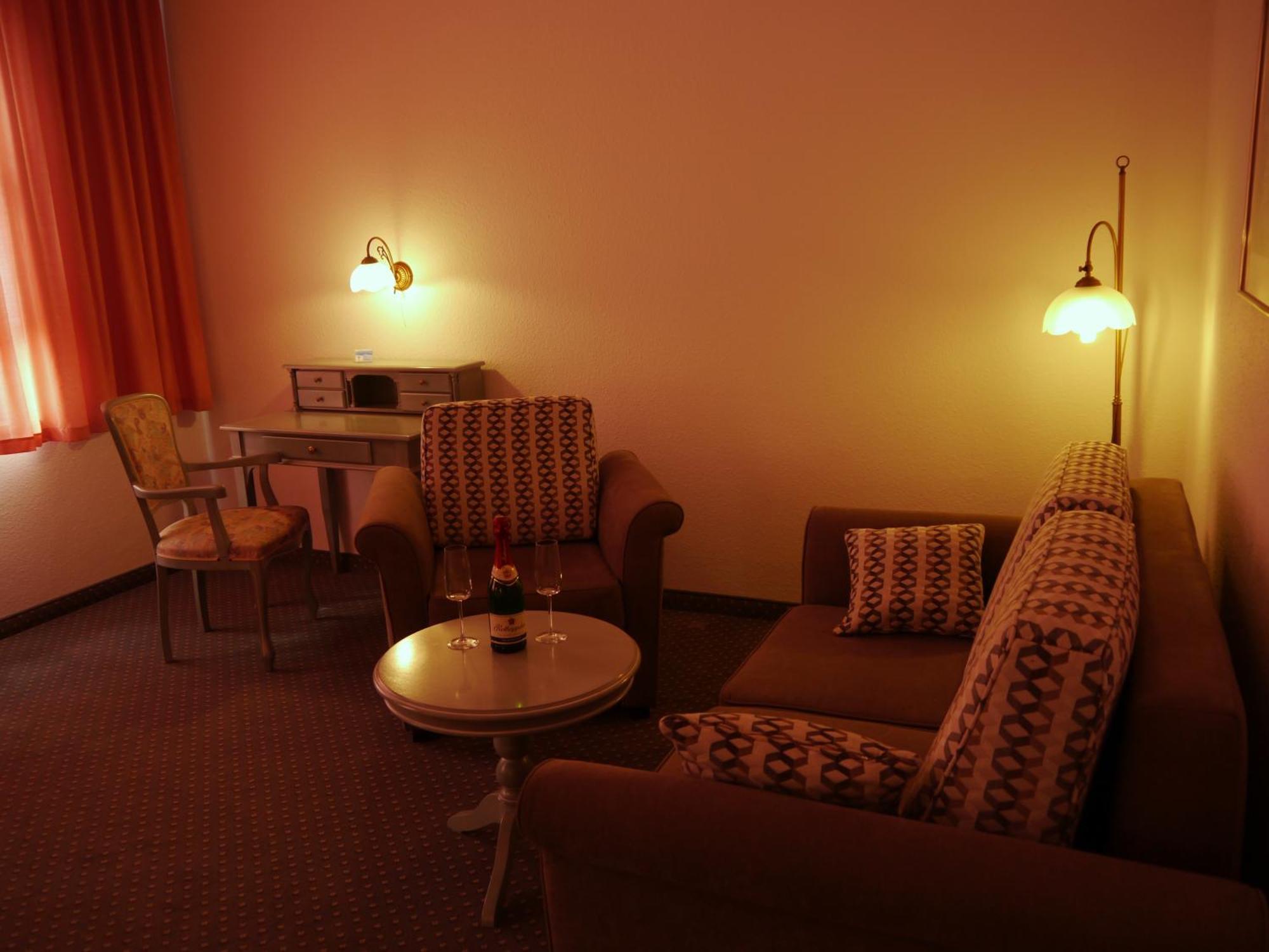 Hotel Esplanade Garni Кюлунгсборн Номер фото